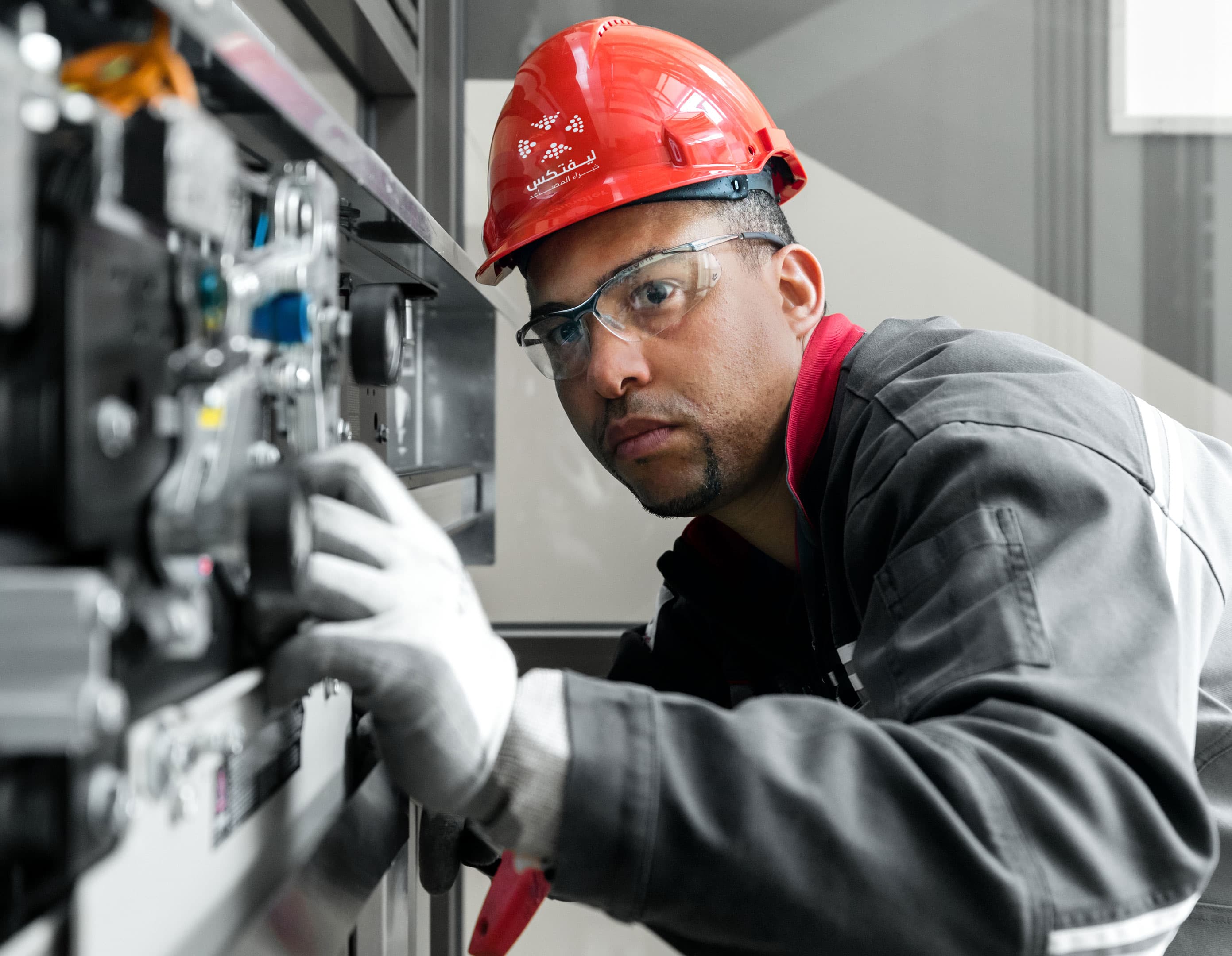 Top 5 Signs Your Building Needs a Lift Maintenance Check